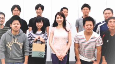 出張ヨガ　オムロン（株）にて