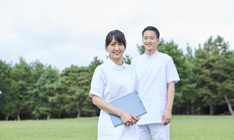 働く組合員の健康を意識したヨガ