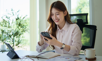 イベントヨガの申し込みをする参加者