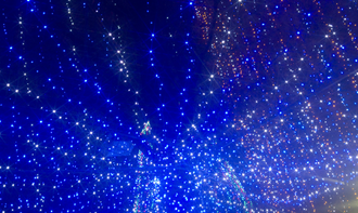 イルミネーション会場で集客を目的としたイベントヨガコンテンツ