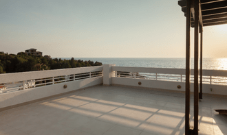 屋外テラスで楽しめるイベントヨガ