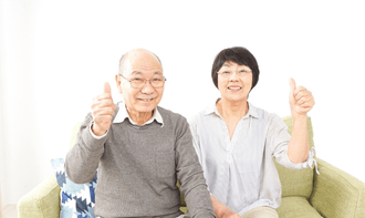 無理のない動きを中心とした高齢者向けヨガ