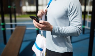 組合員同士の交流を促すヨガの様子