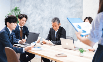 健康経営優良法人の認定取得を目指す企業向けヨガ施策