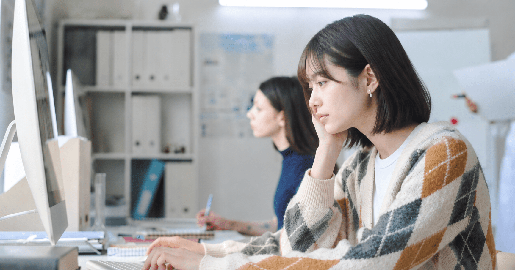組合行事として実施される参加しやすい職場向けヨガ